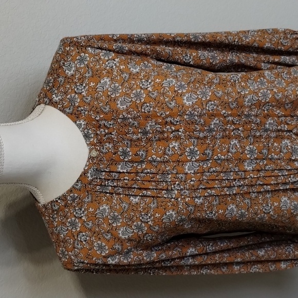 LOFT Blouse Size Small Rust Orange White Floral Long Bell Sleeve   Half Button - Picture 2 of 12